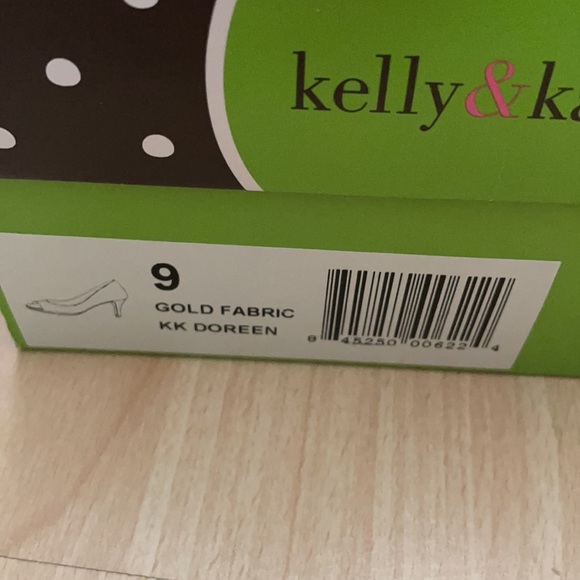 Open toe heels - Picture 2 of 2